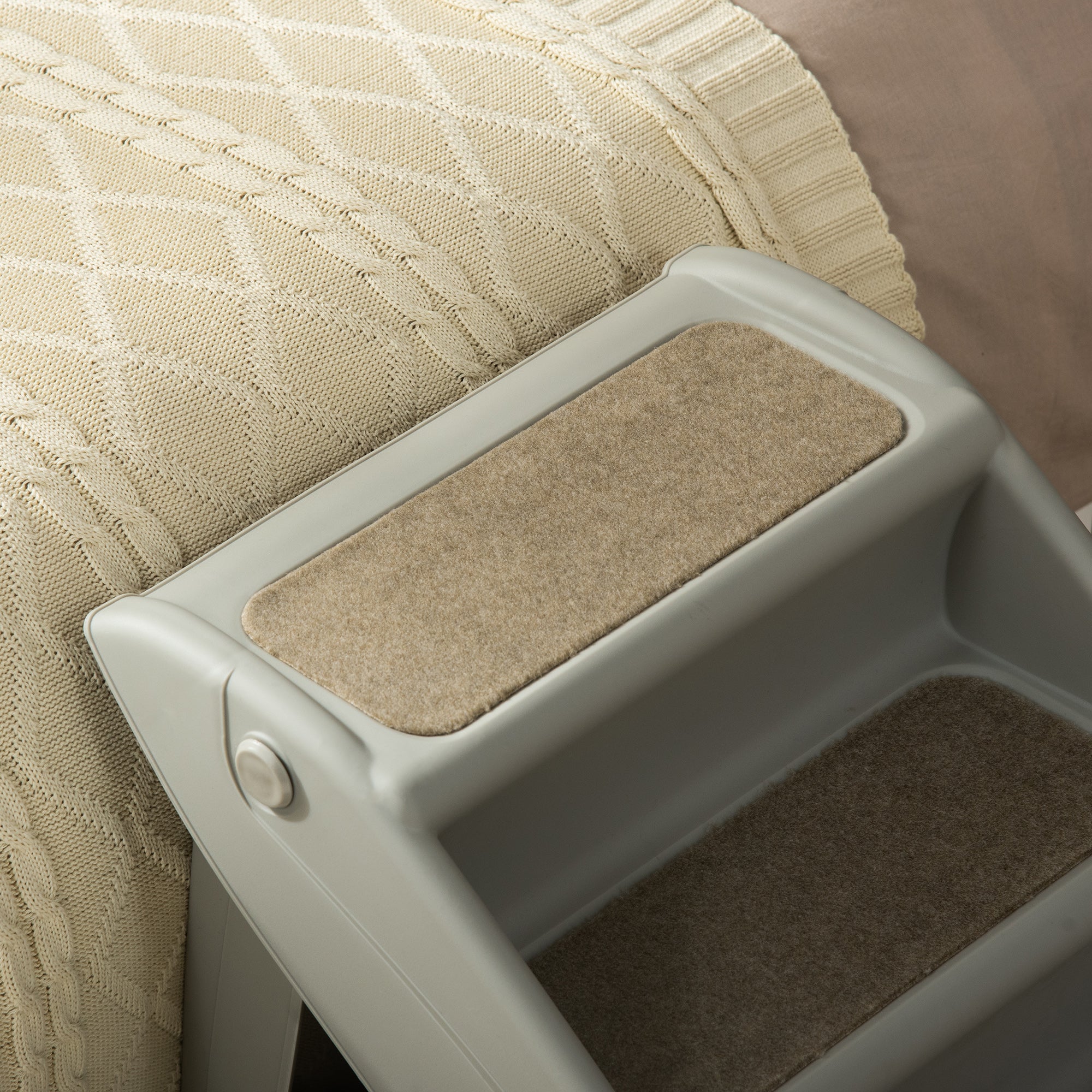 Elevate Your Pet's Comfort with Non-Slip 4-Step Portable Dog Stairs for Easy Access to Beds and Sofas