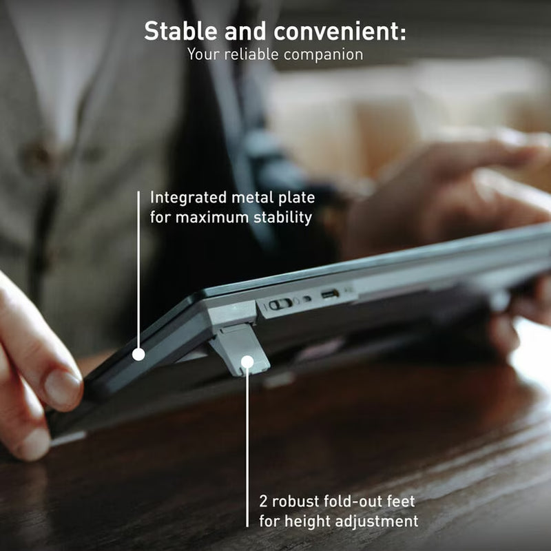 KW 9200 Mini Wireless Keyboard: Compact Elegance with Protective Pouch