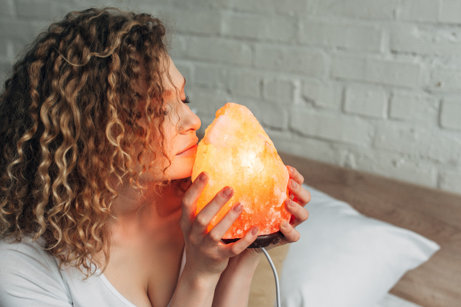Illuminate Your Space with the Premium Himalayan Salt Lamp | 100% Authentic Crystal Rock Salt for Natural Healing
