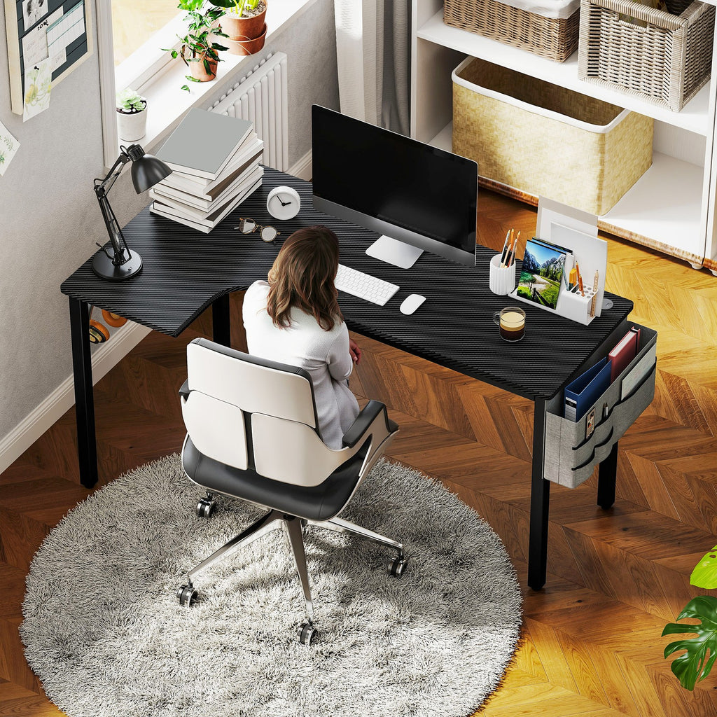 Stylish L-Shaped Corner Desk with Fabric Bag and Hooks - Perfect for Your Home Office or Study